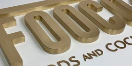 Lettrese et logos en laiton personnalisées 2024