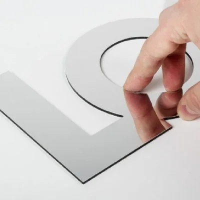 logo lettres miroir pas cher