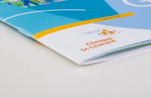 Brochure agrafée