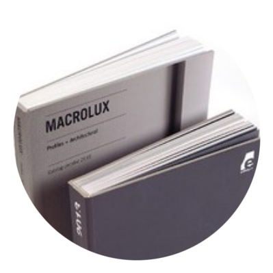 Brochure dos cousu