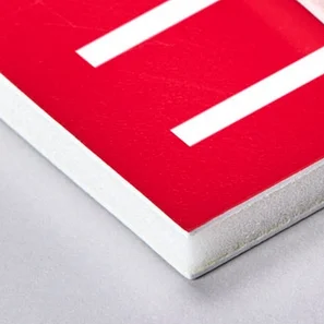 carton plume panneau publicitaire 